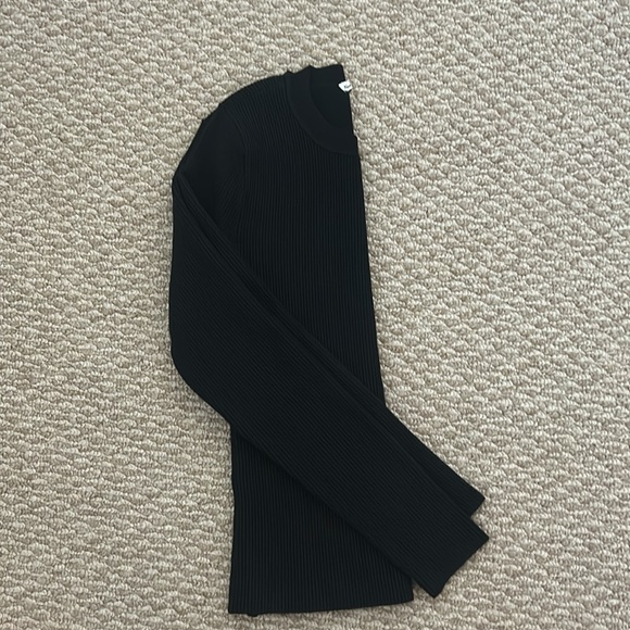 Abercrombie fitted crewneck sweater - Picture 3 of 3